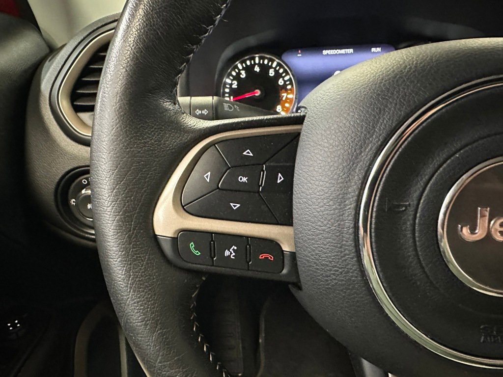 Used 2015 Jeep Renegade Limited image 11