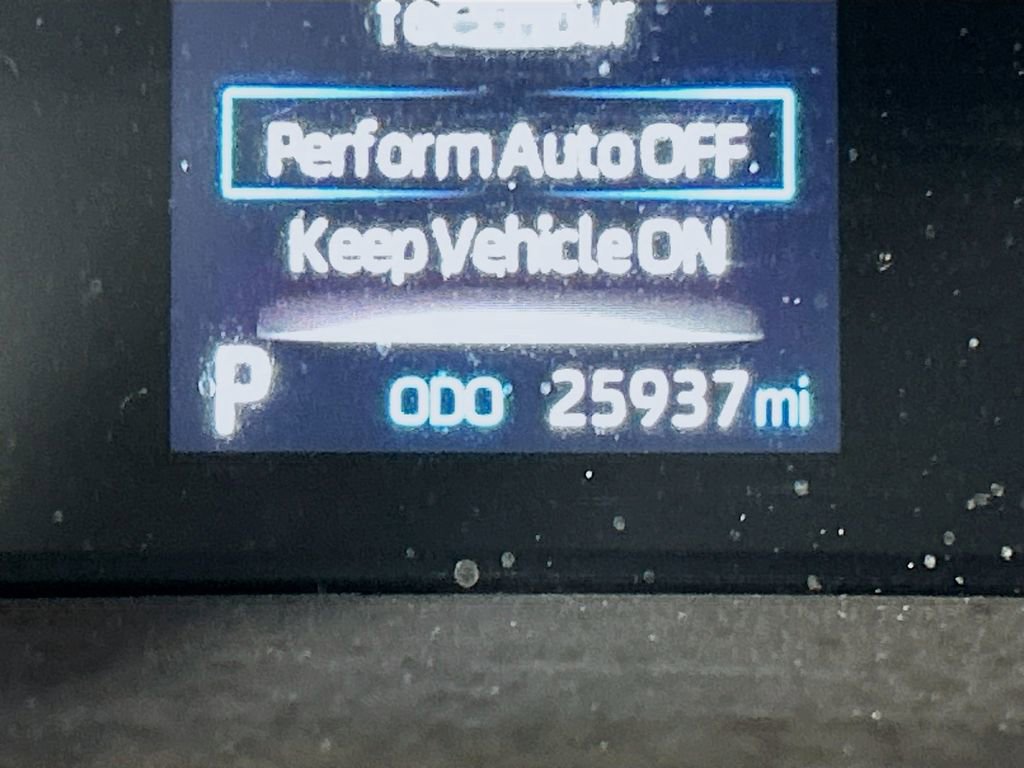 Used 2023 Toyota Sienna XLE w/ XLE Plus Package FWD image 10