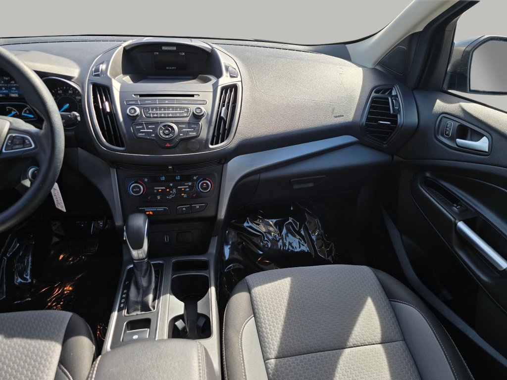 Used 2018 Ford Escape SE FWD image 4