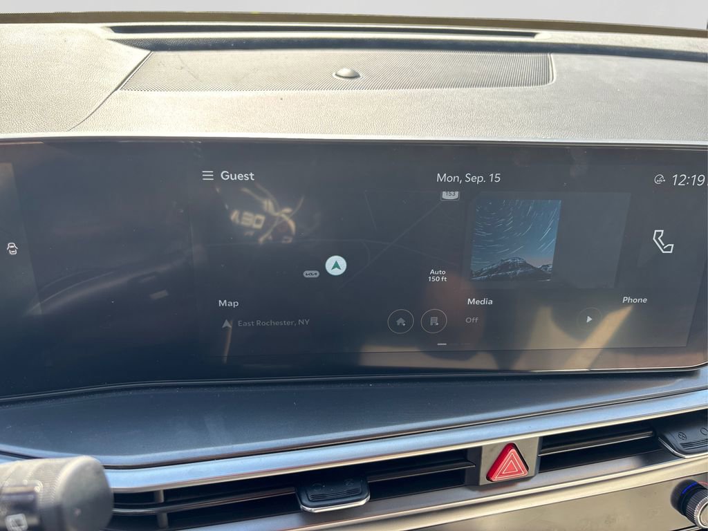 Certified 2025 Kia Sorento S image 26