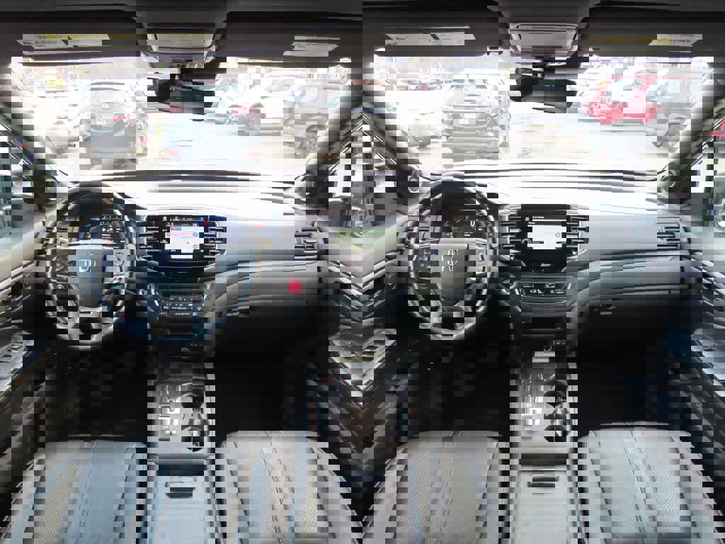 Certified 2022 Honda Pilot TrailSport image 18