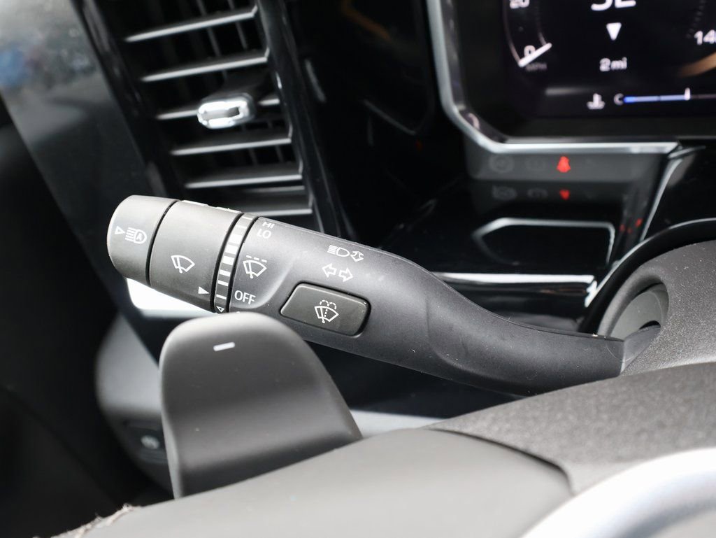 New 2026 GMC Sierra 1500 Elevation w/ LPO, Elevation Black Package image 17