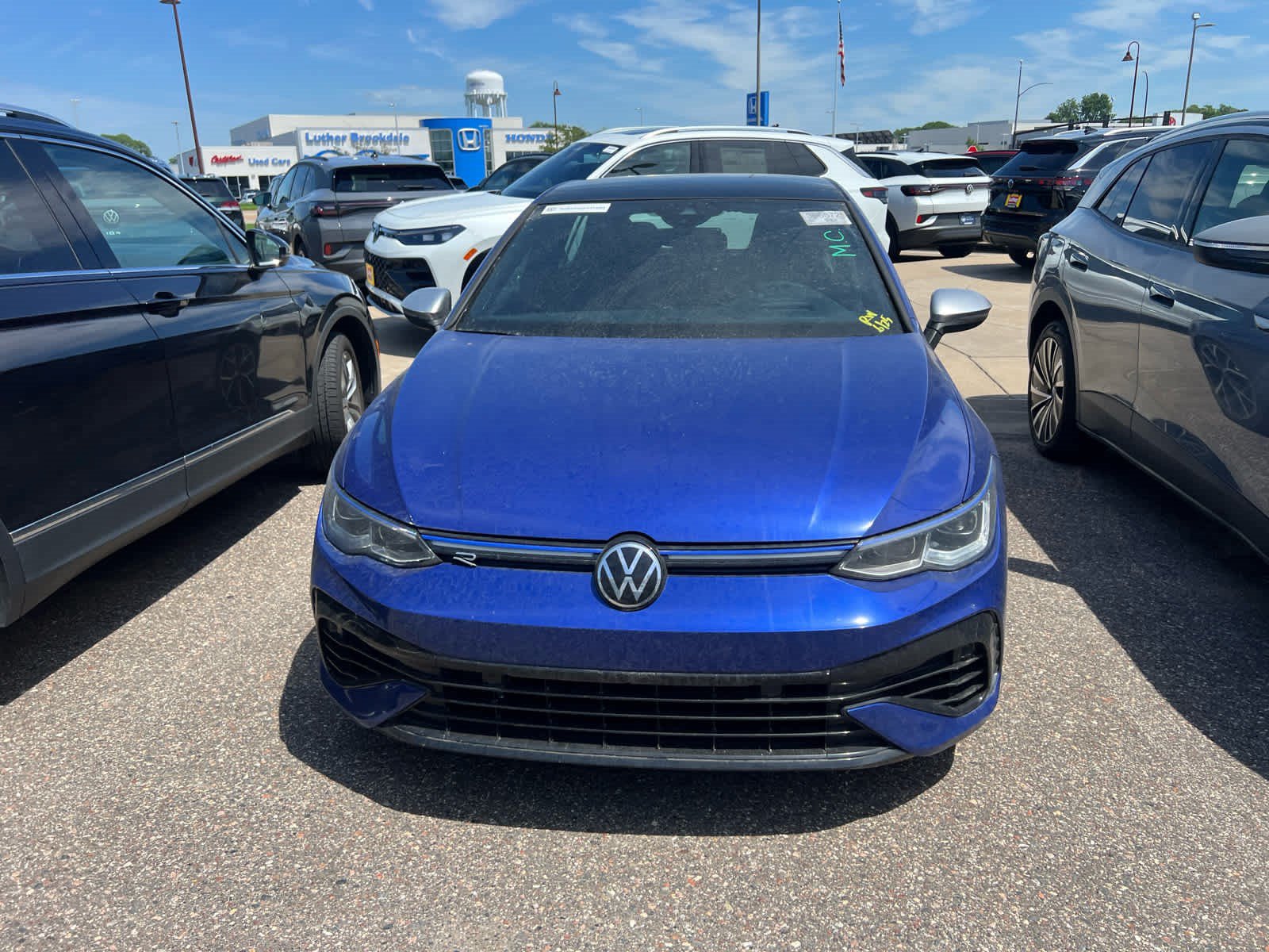 Used 2022 Volkswagen Golf R AWD/4WD image 2