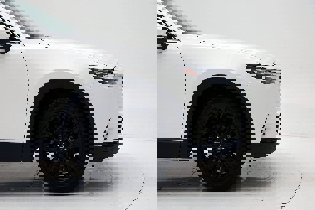 Used 2023 MAZDA CX-9 Touring Plus image 4