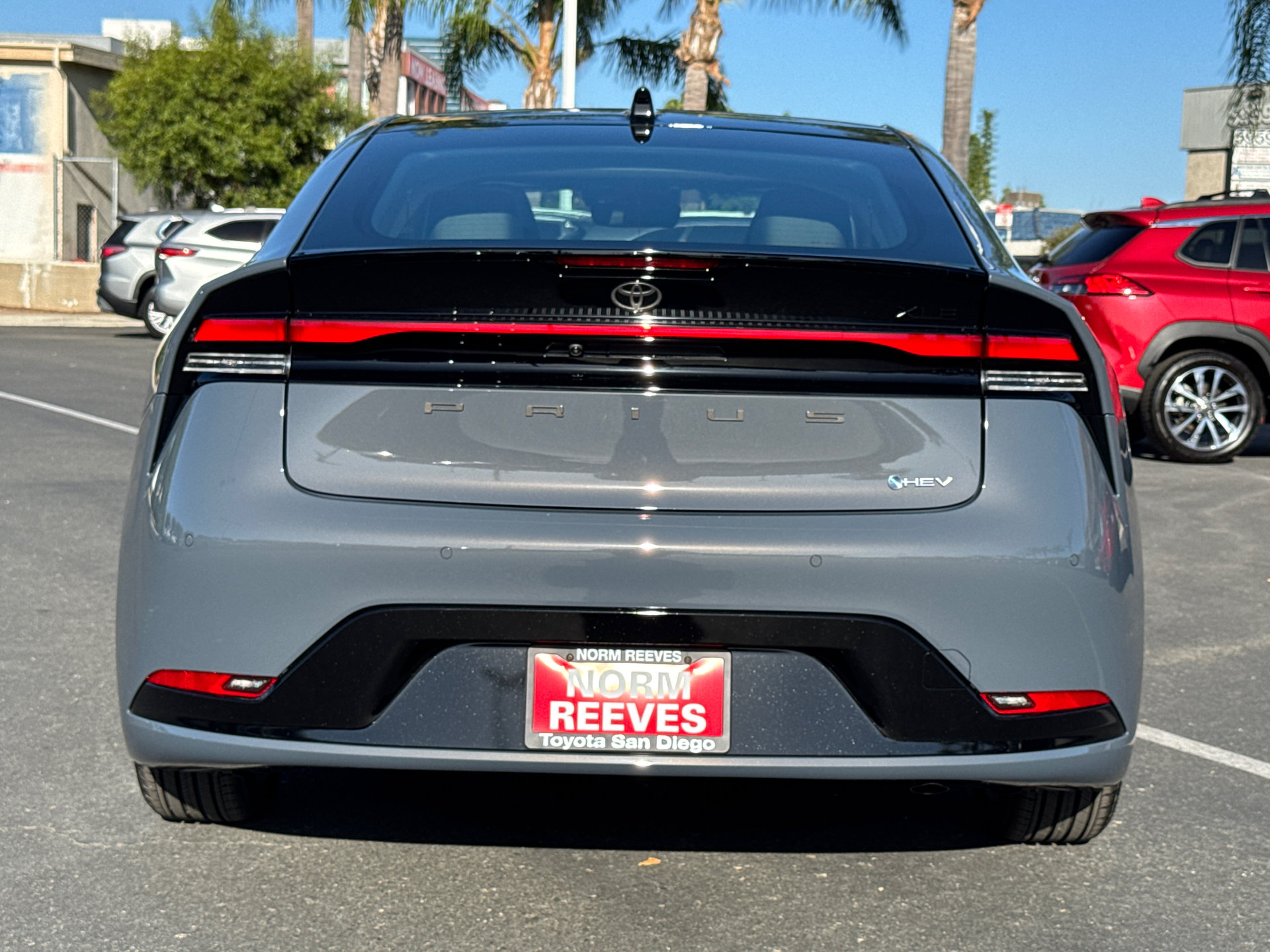New 2027 Toyota Prius XLE FWD image 10