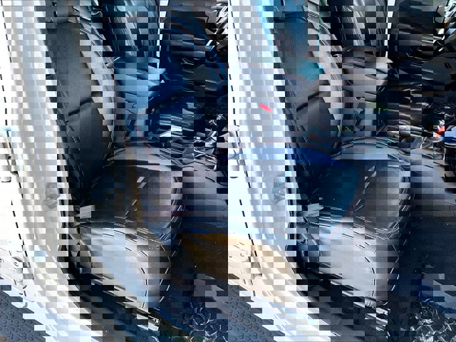 Used 2020 Jeep Wrangler Unlimited Rubicon w/ Steel Bumper Group image 9