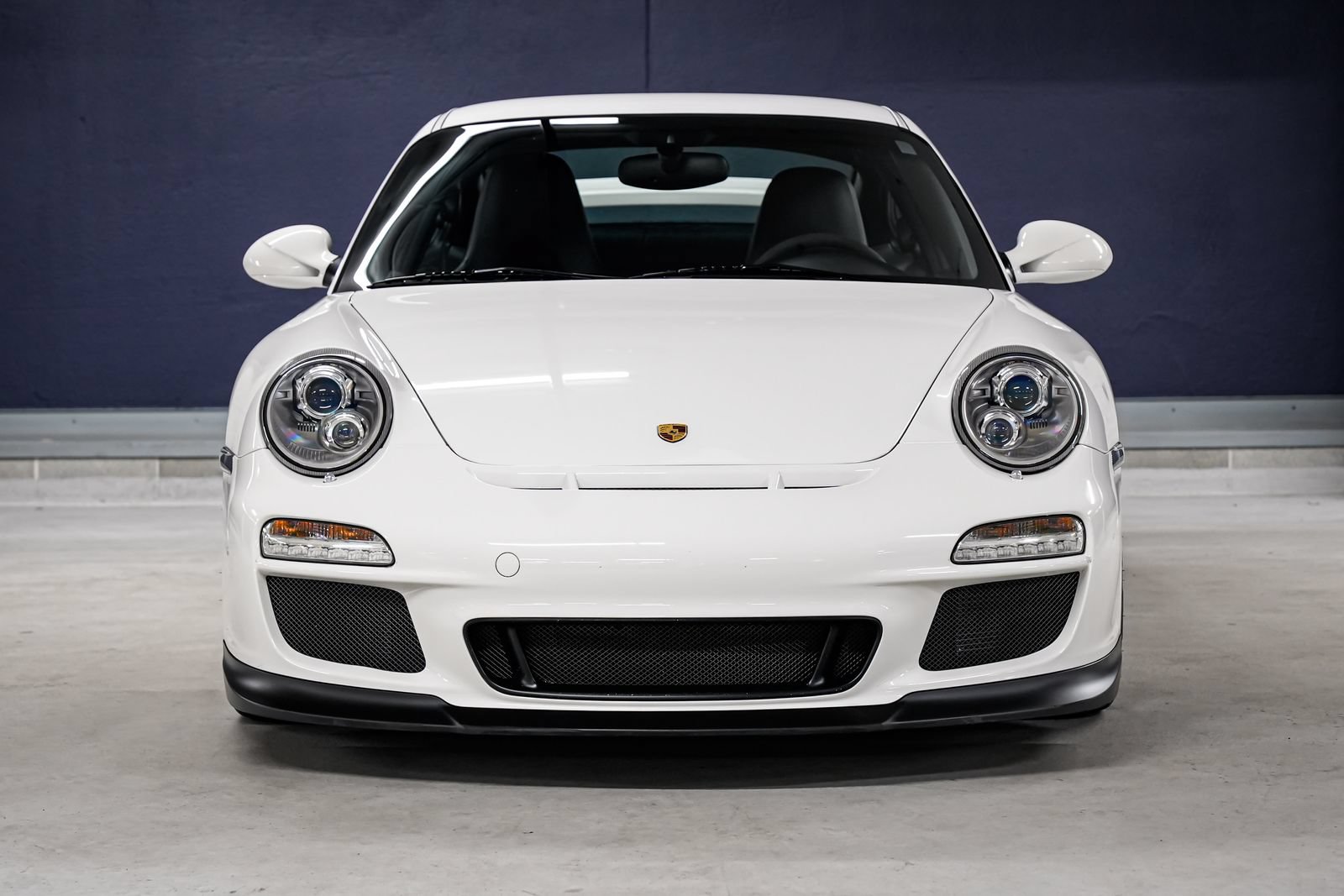 Used 2010 Porsche 911 GT3 RWD image 5