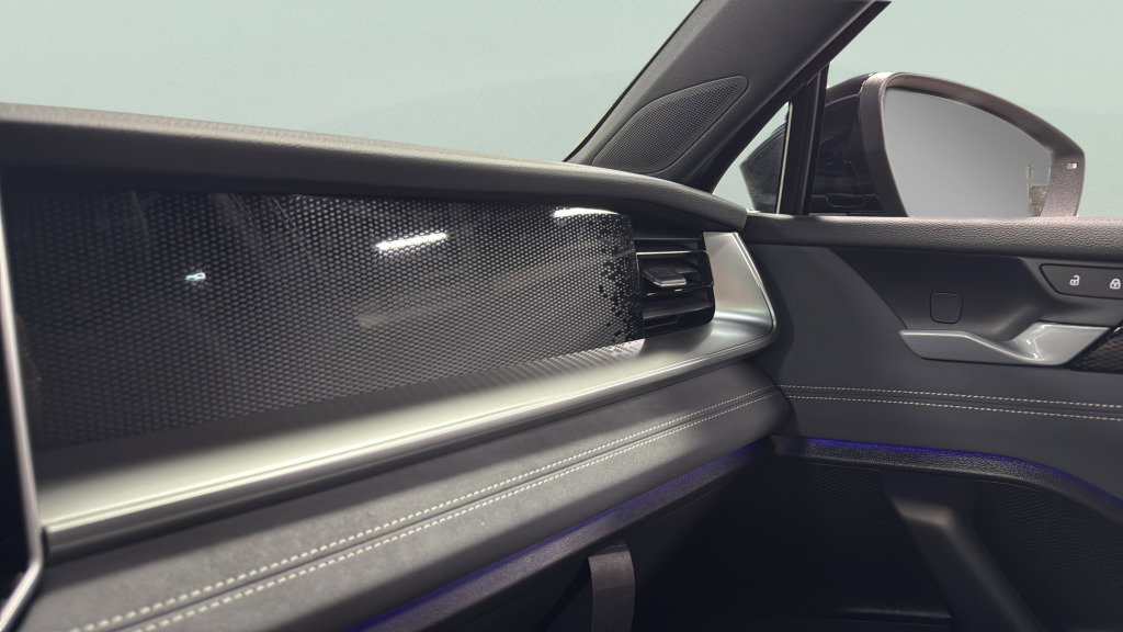 New 2026 Volkswagen Tiguan SE R-Line image 26