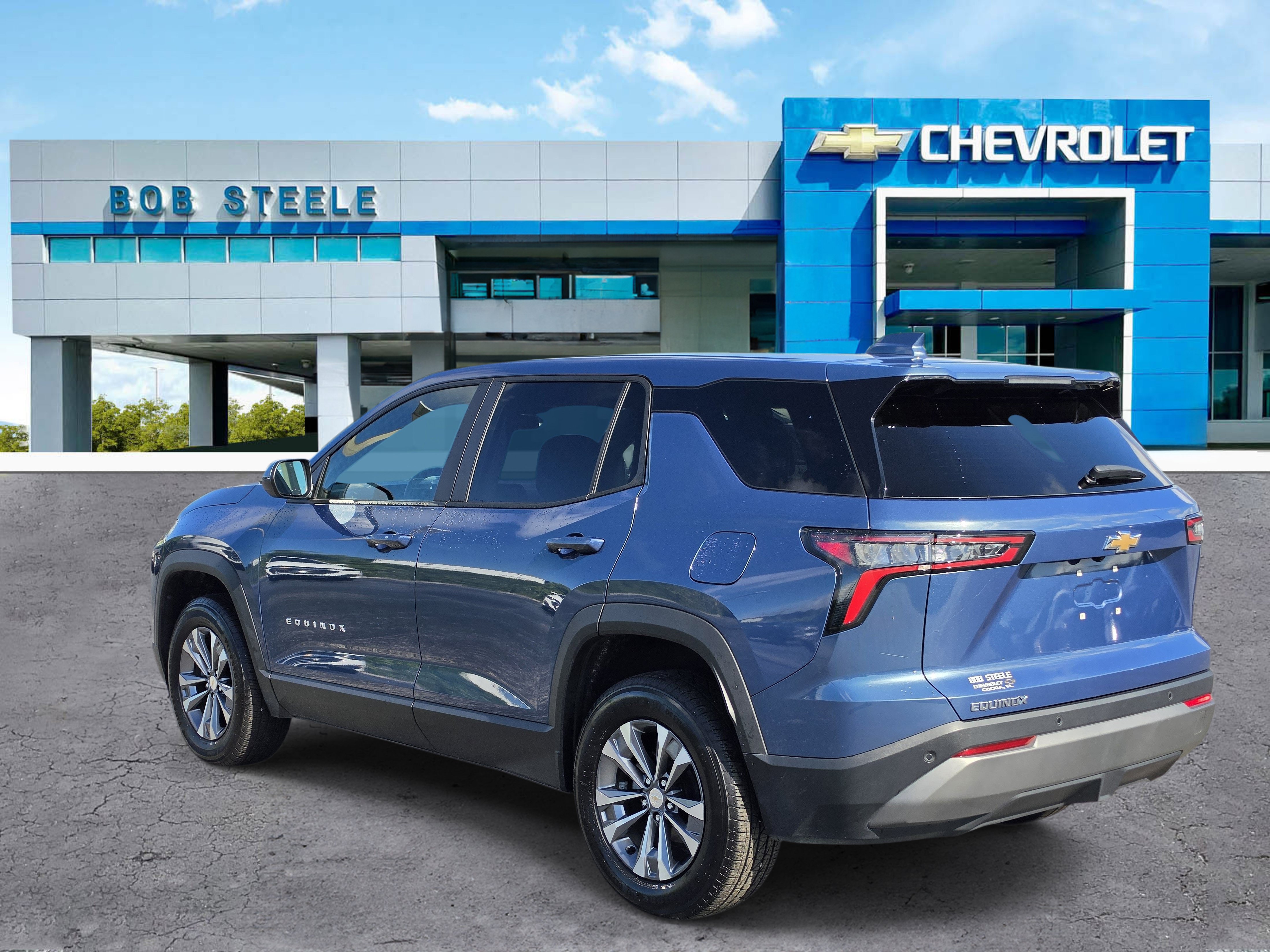 Certified 2026 Chevrolet Equinox LT FWD image 3