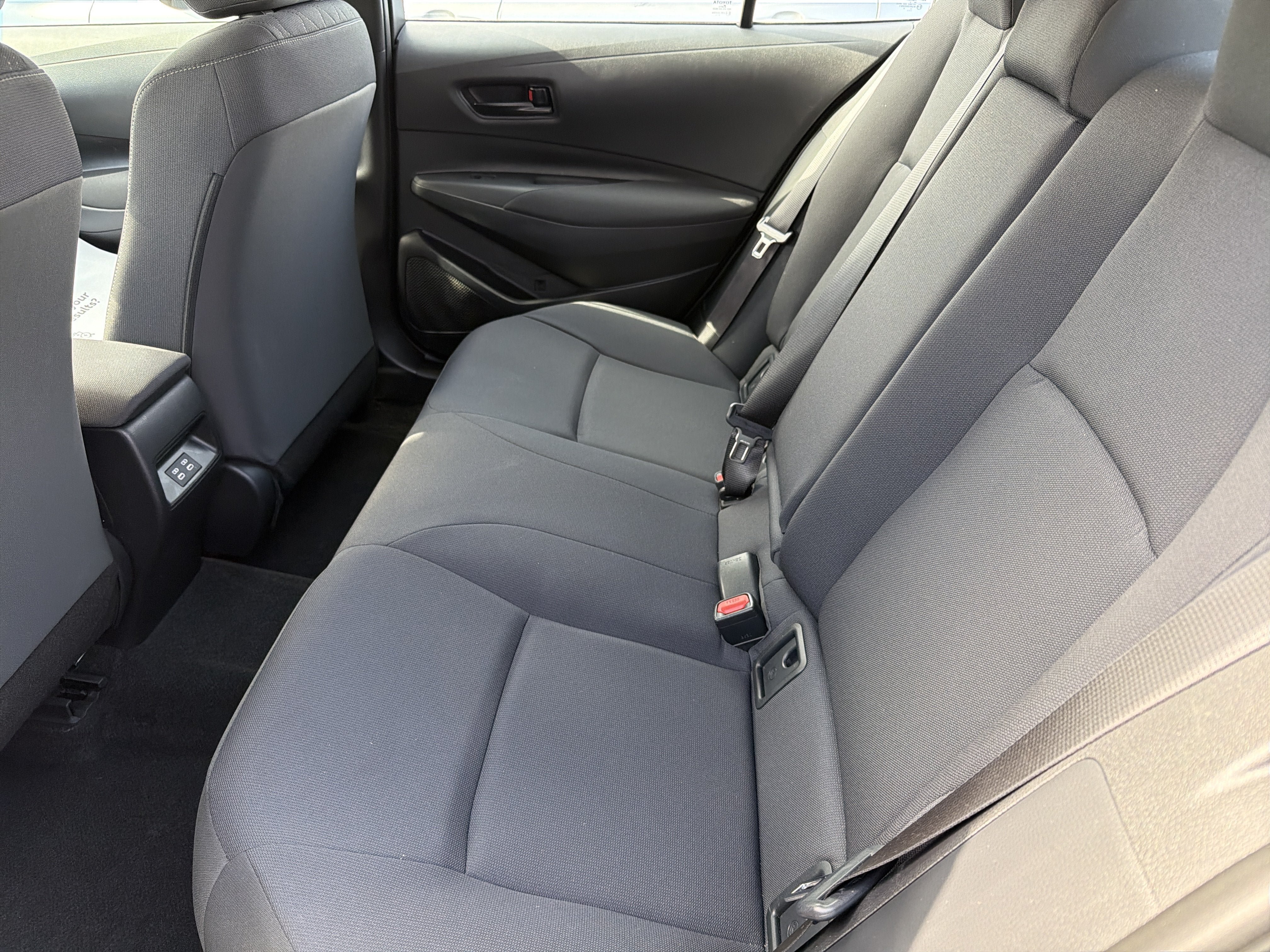 Used 2024 Toyota Corolla LE FWD image 18