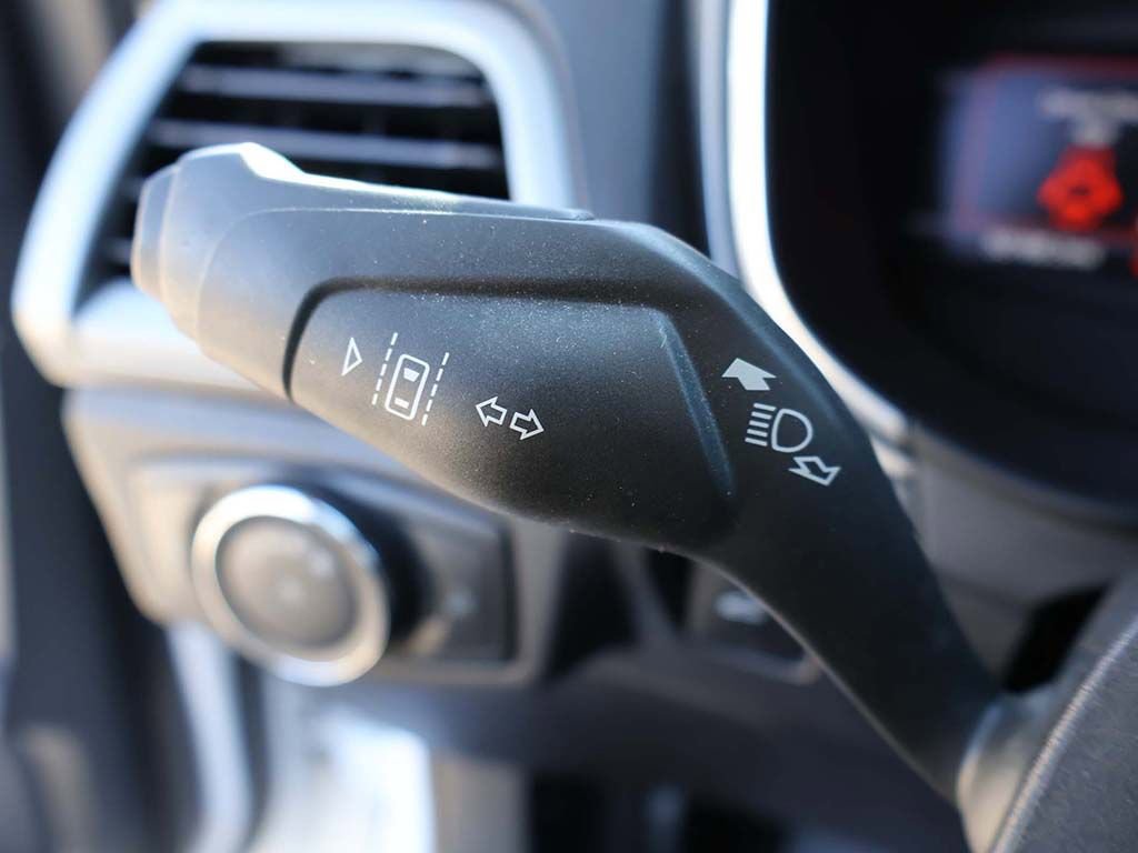 Used 2020 Ford Fusion SE image 42