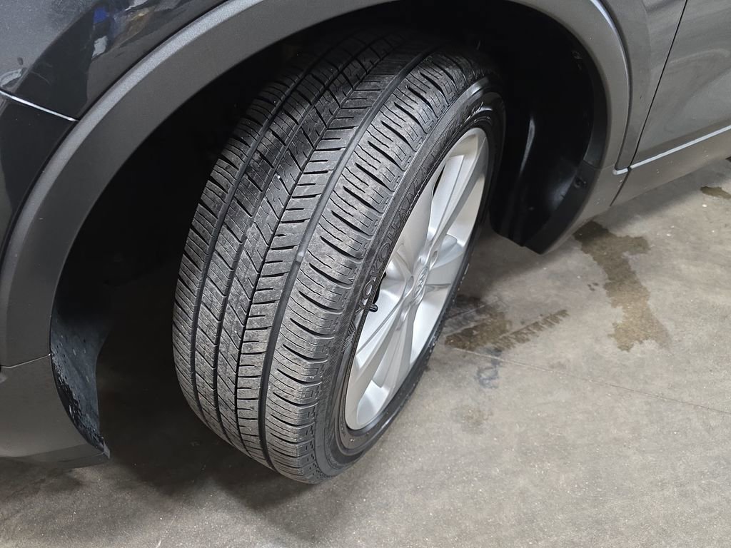 Used 2016 Buick Encore Convenience FWD image 34