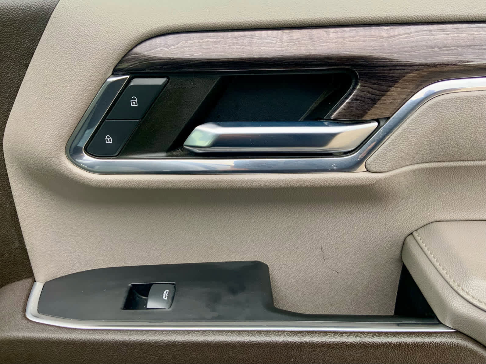 Certified 2023 Chevrolet Silverado 1500 LTZ w/ Technology Package image 54