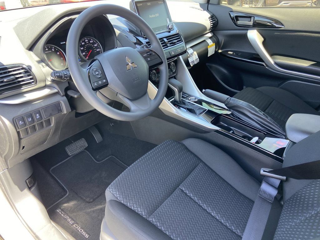New 2026 Mitsubishi Eclipse Cross LE AWD/4WD image 6
