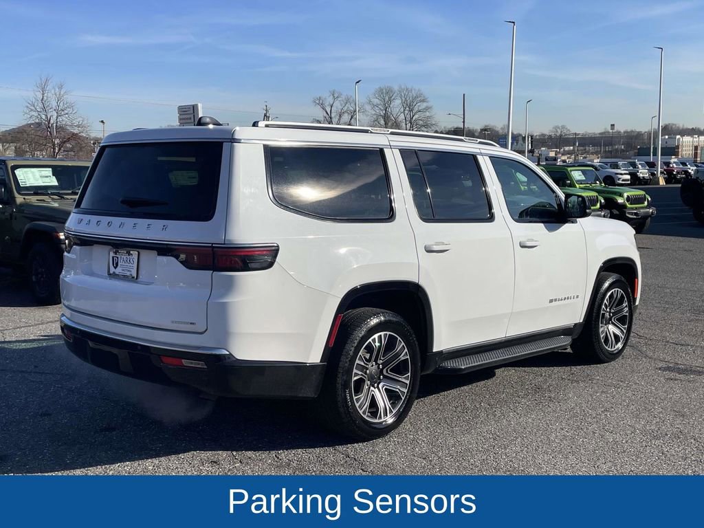 Certified 2024 Jeep Wagoneer Series II w/ Flexible Seating Group image 9