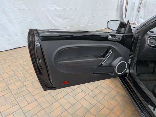 Used 2019 Volkswagen Beetle 2.0T SE image 21