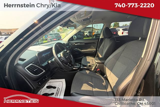 Used 2024 Kia Seltos S FWD image 18