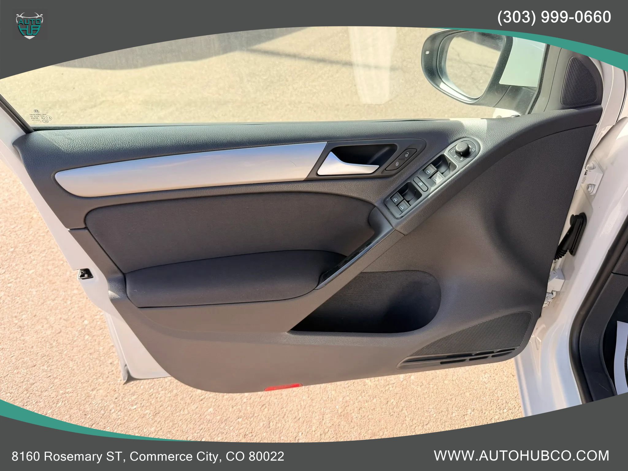 Used 2012 Volkswagen Golf TDI FWD image 25