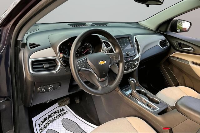 Used 2019 Chevrolet Equinox LS w/ LS Convenience Package AWD/4WD image 14