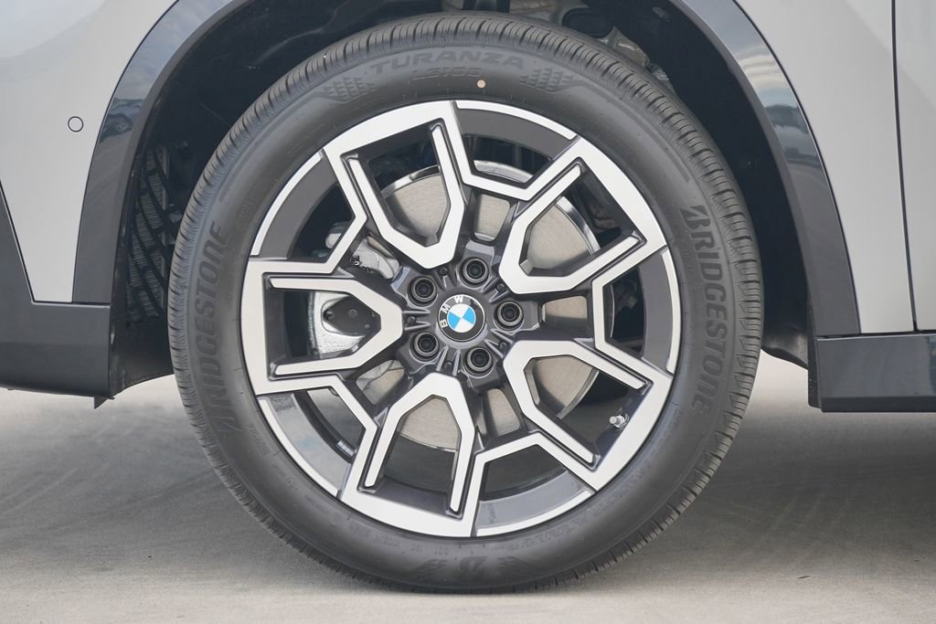 New 2026 BMW X1 xDrive28i w/ Convenience Package image 5