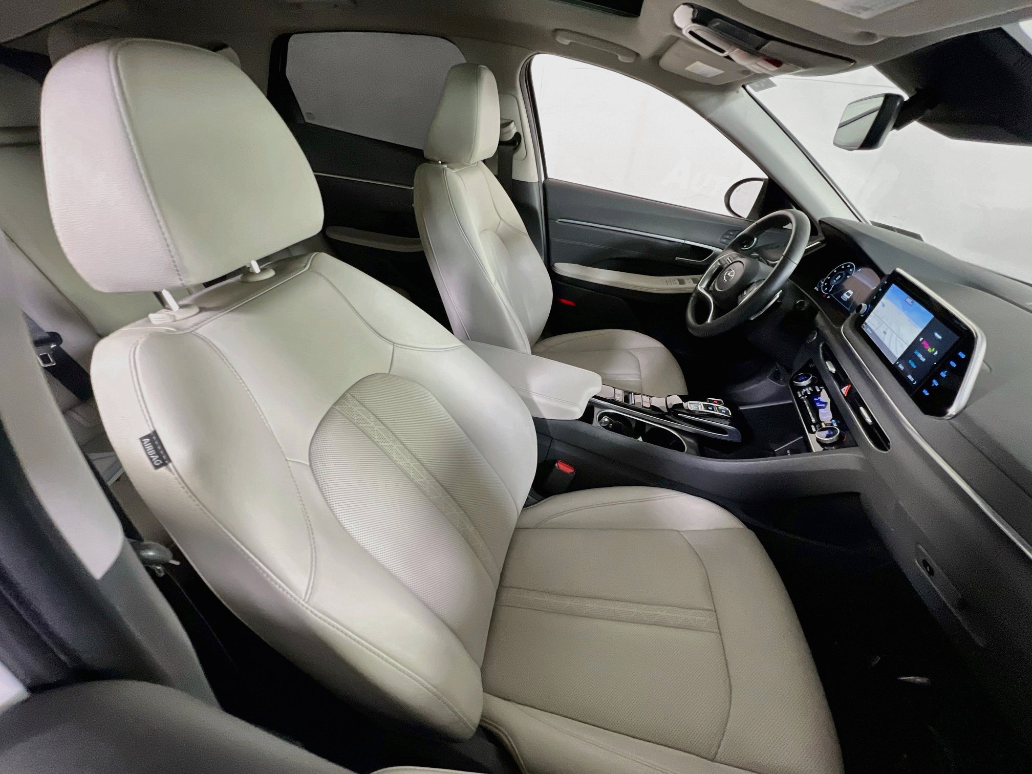 Used 2022 Hyundai Sonata Limited FWD image 28