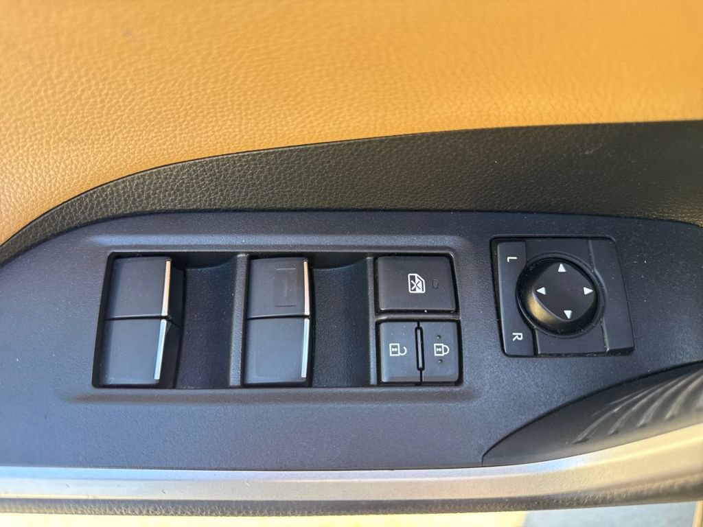 Used 2020 Toyota RAV4 Limited w/ Limited Grade Weather Package image 15