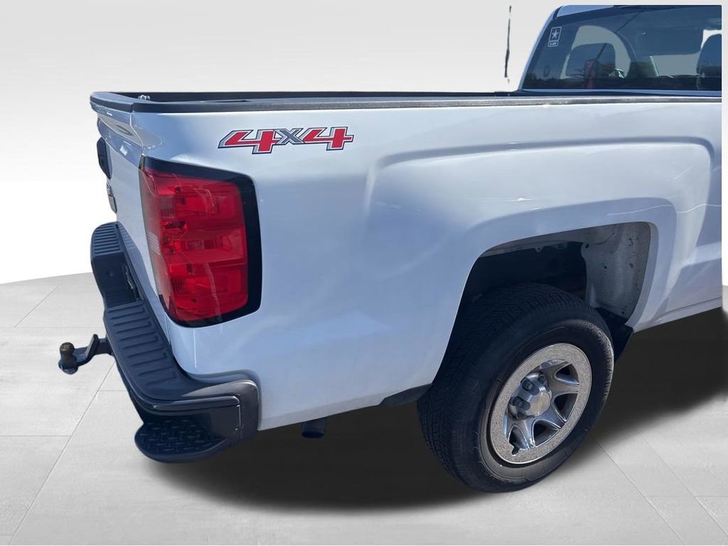 Used 2016 Chevrolet Silverado 1500 W/T w/ Trailering Package AWD/4WD image 5