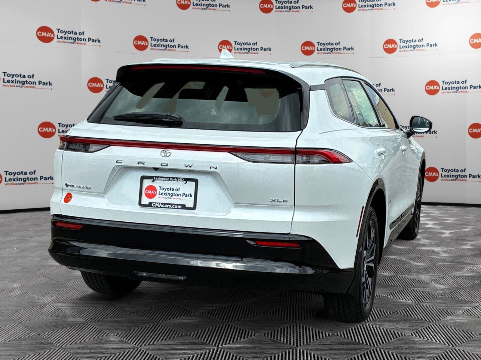 New 2026 Toyota Crown Signia AWD/4WD image 7