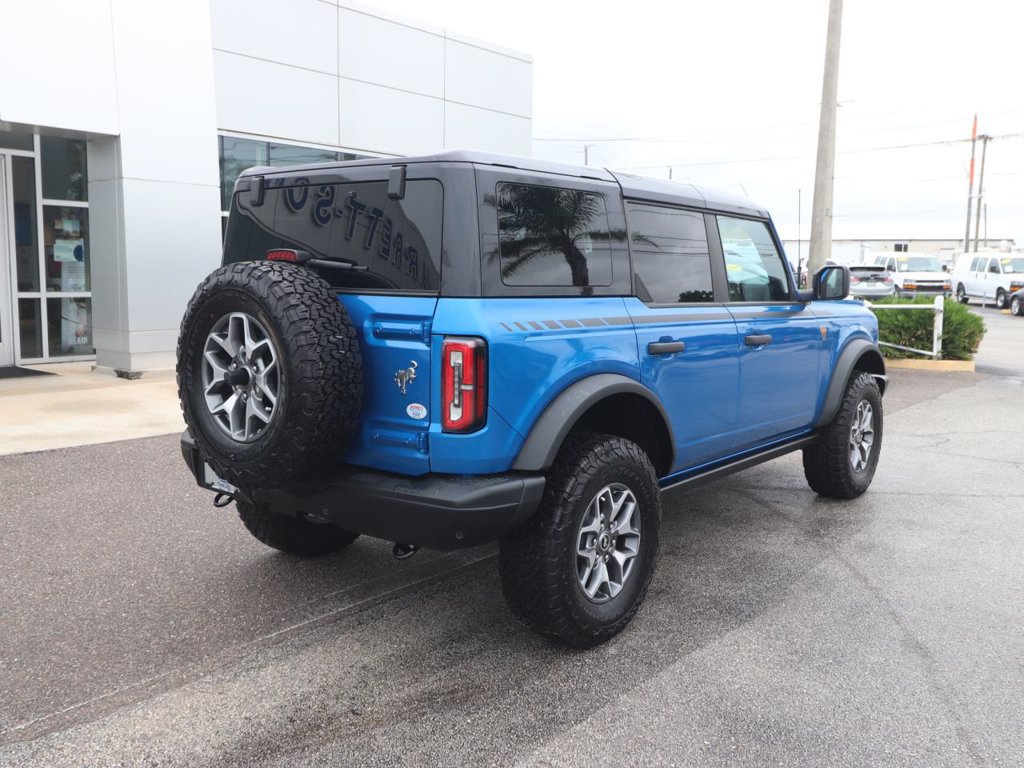 Certified 2025 Ford Bronco Badlands AWD/4WD image 15