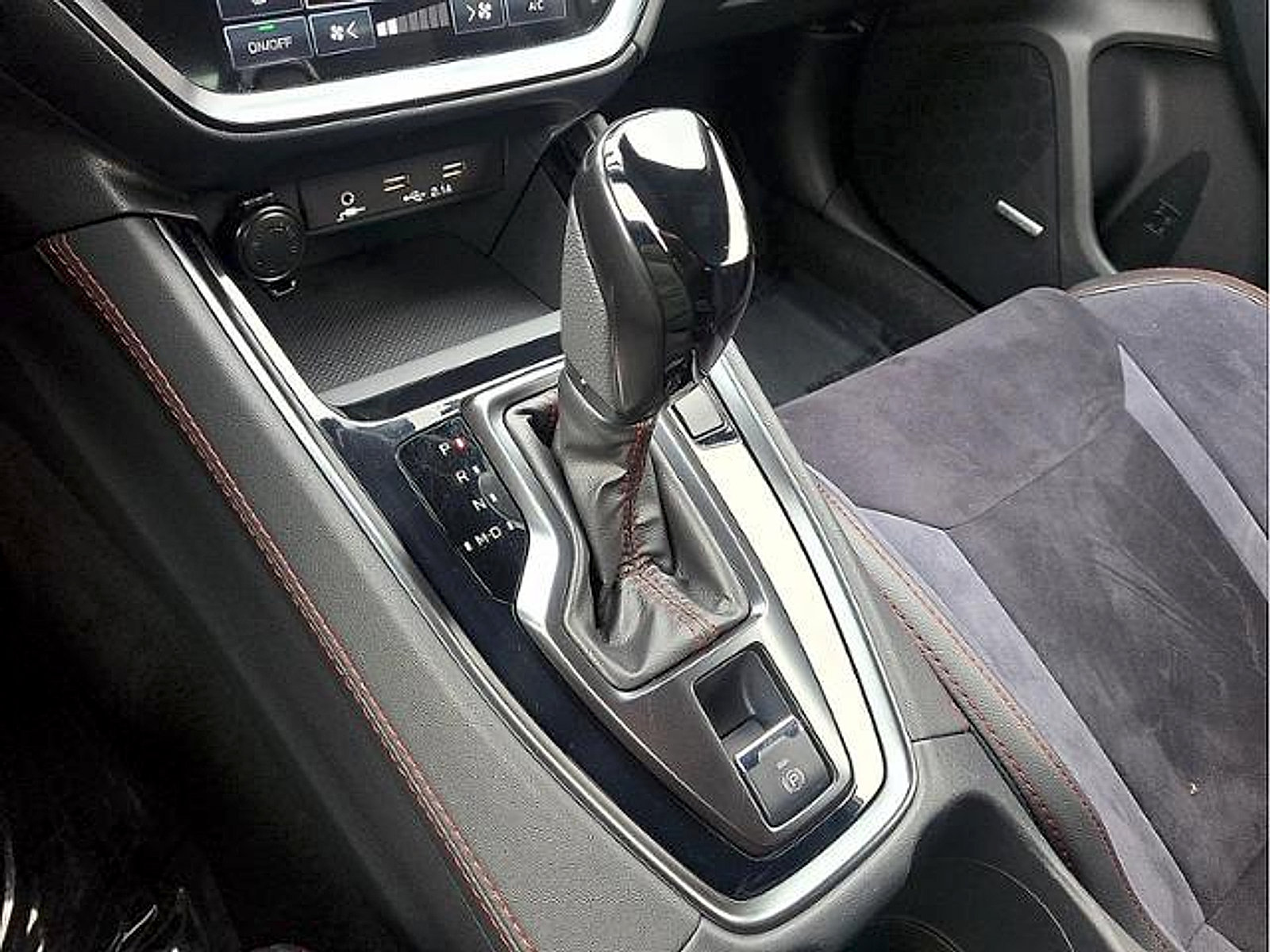 Used 2022 Subaru WRX GT AWD/4WD image 12