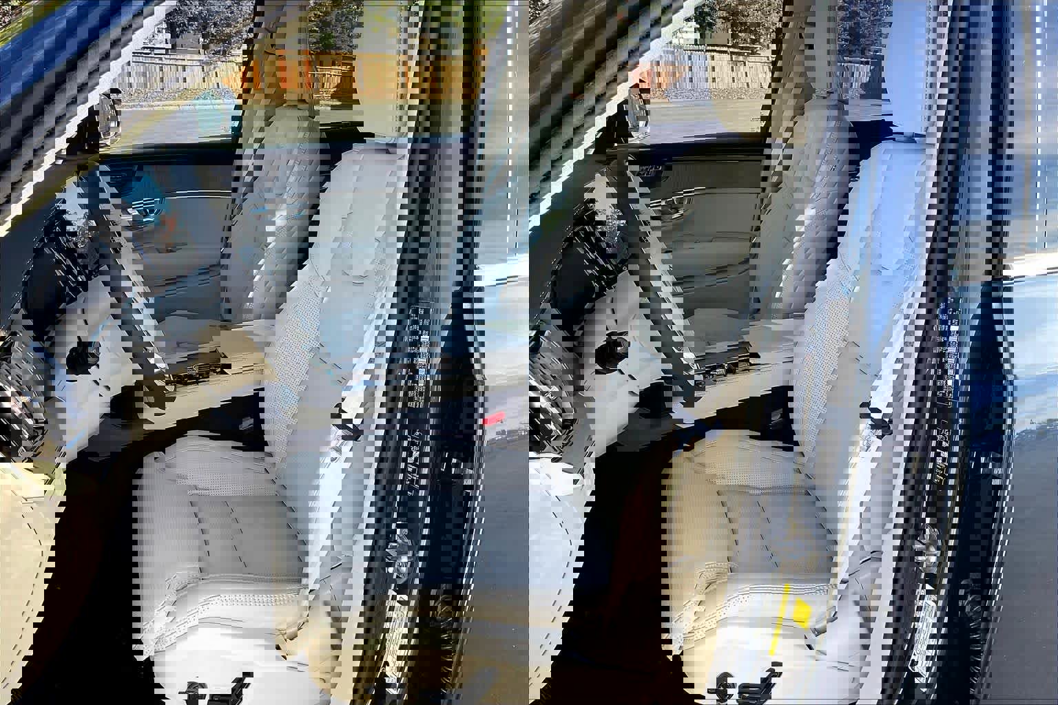 New 2026 Volvo XC90 T8 Ultra image 11