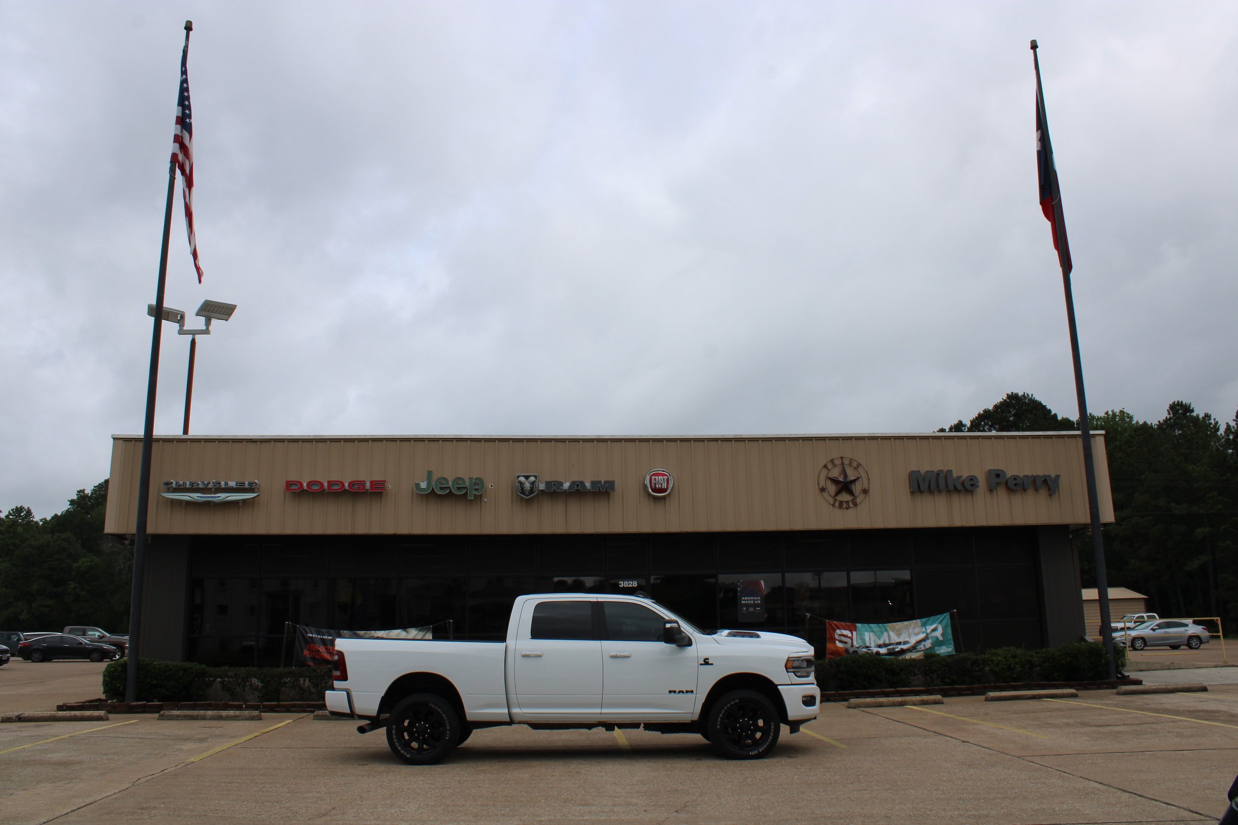 Certified 2023 RAM 3500 Laramie AWD/4WD image 5