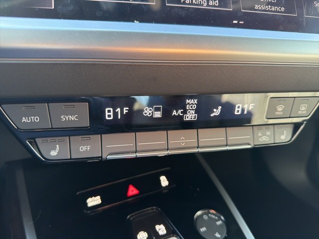 Used 2024 Audi Q4 e-tron Premium Plus image 12