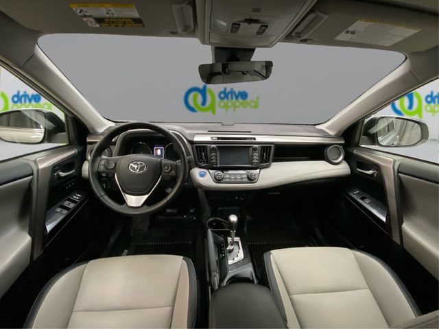 Used 2018 Toyota RAV4 Limited image 29