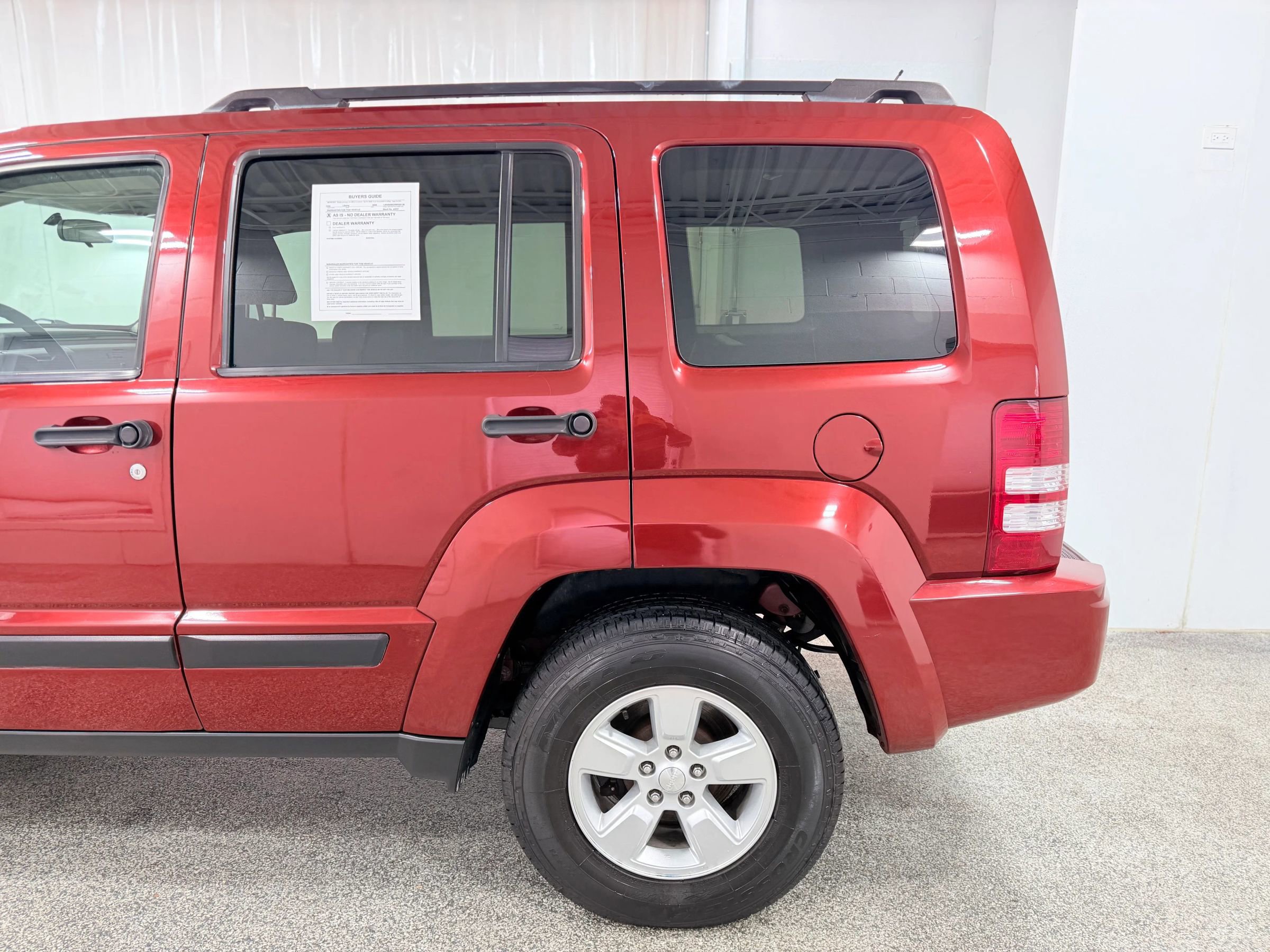 Used 2009 Jeep Liberty Sport w/ Popular Equipment Group AWD/4WD image 5