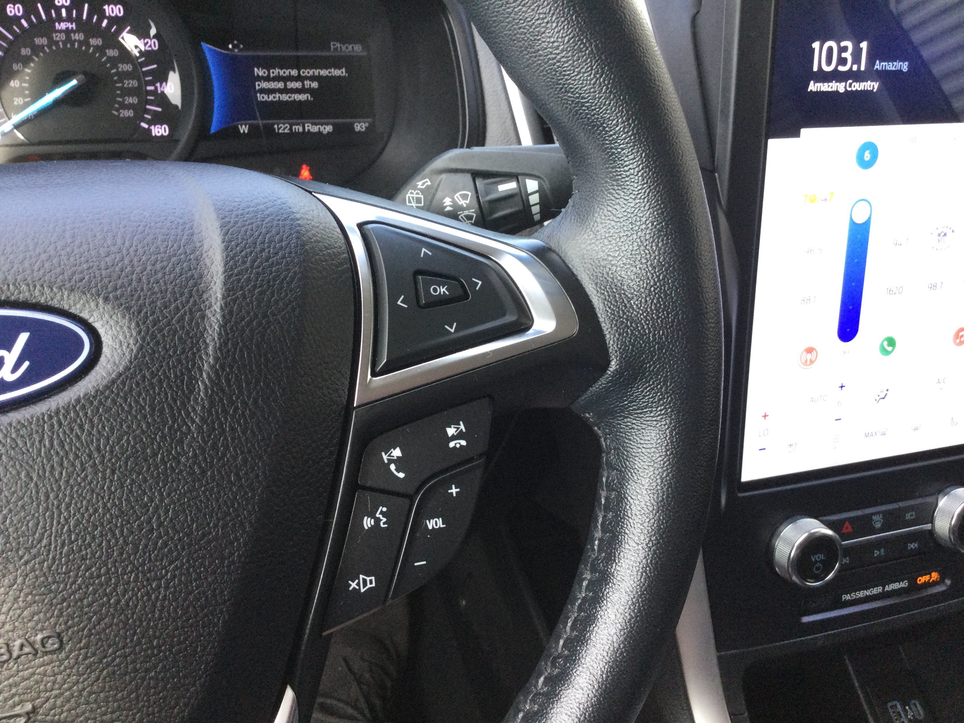 Used 2024 Ford Edge SEL w/ Sport Appearance Package AWD/4WD image 14