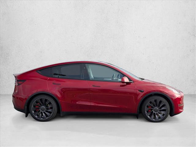Used 2025 Tesla Model Y Performance image 4