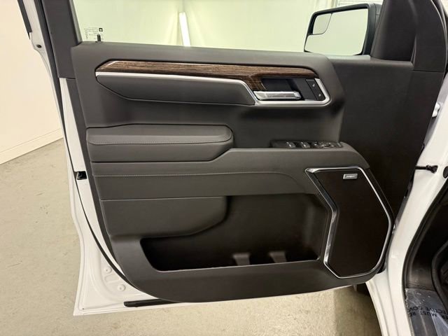 New 2026 GMC Sierra 1500 Elevation image 12