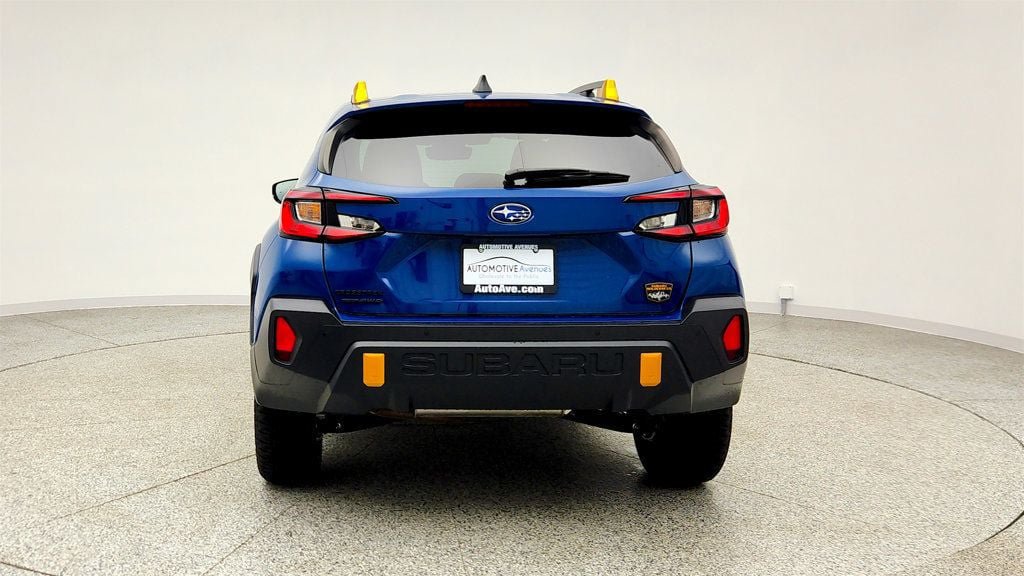 Used 2024 Subaru Crosstrek 2.5i Wilderness w/ Crosstrek Mirror Package AWD/4WD image 6