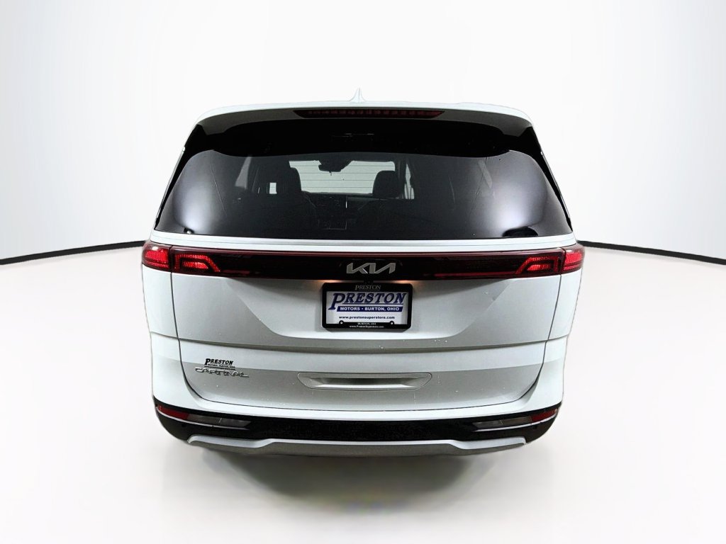 Certified 2024 Kia Carnival EX FWD image 6
