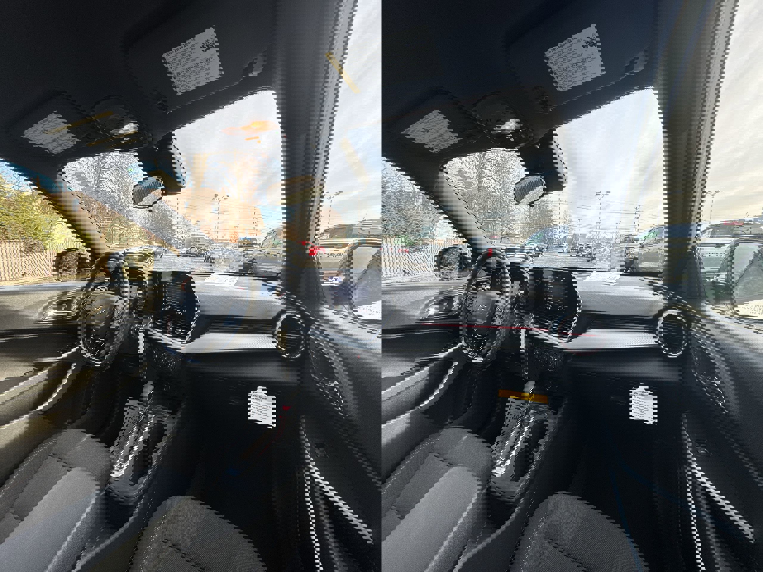 Used 2024 Chevrolet Trax RS w/ Driver Confidence Package image 30