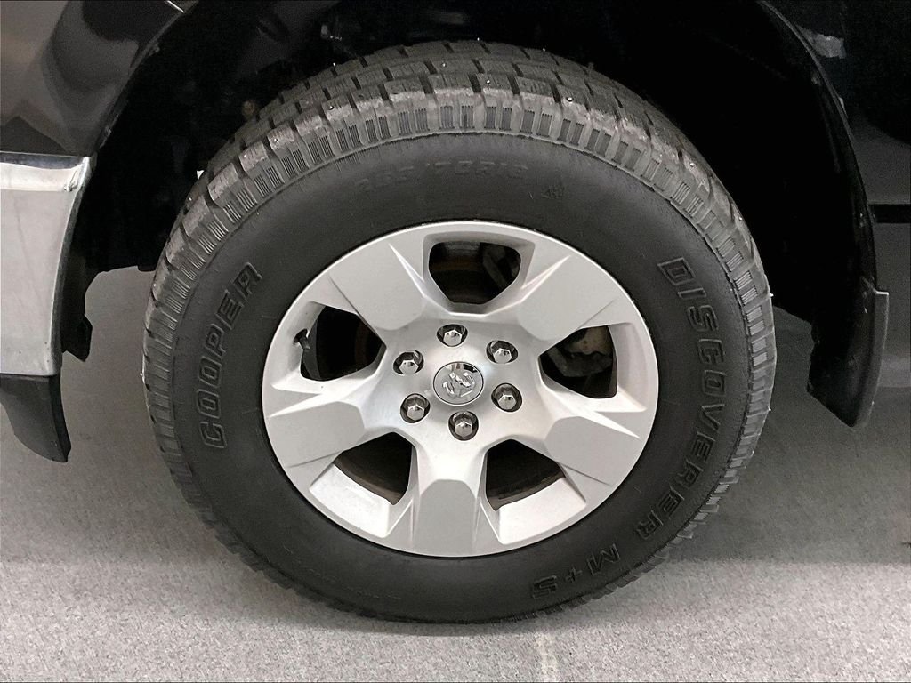 Used 2023 RAM 1500 Big Horn AWD/4WD image 7
