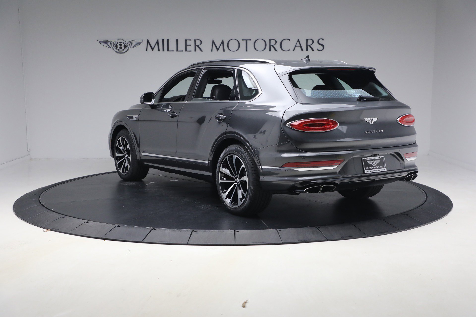 Certified 2021 Bentley Bentayga image 5