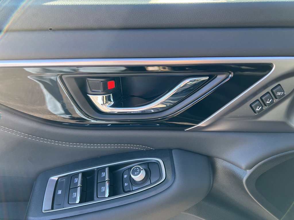 Certified 2025 Subaru Outback Limited image 24