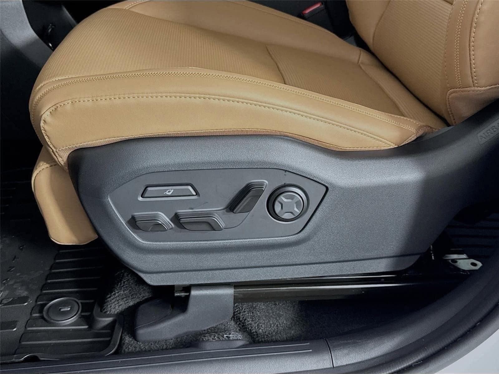 New 2026 Hyundai Santa Fe Calligraphy FWD image 22
