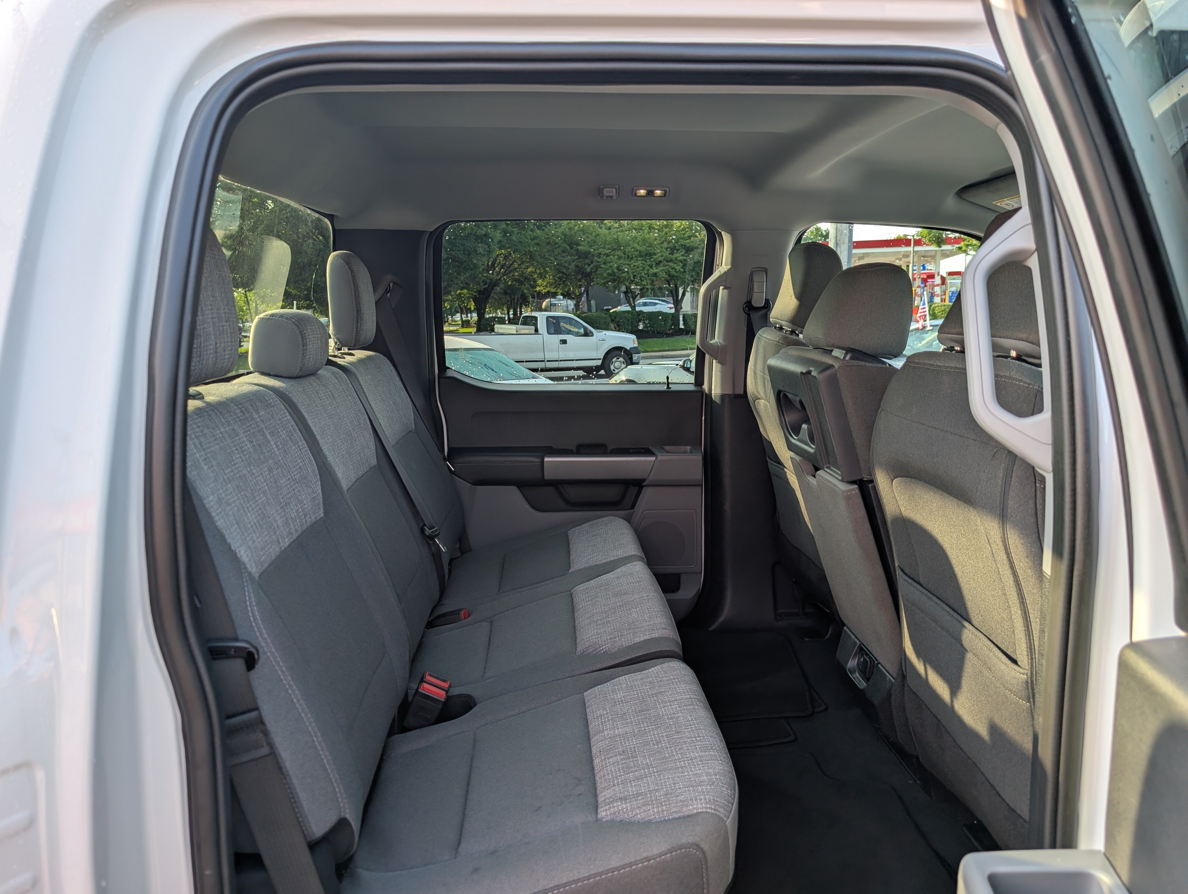 Used 2025 Ford F250 XLT AWD/4WD image 12