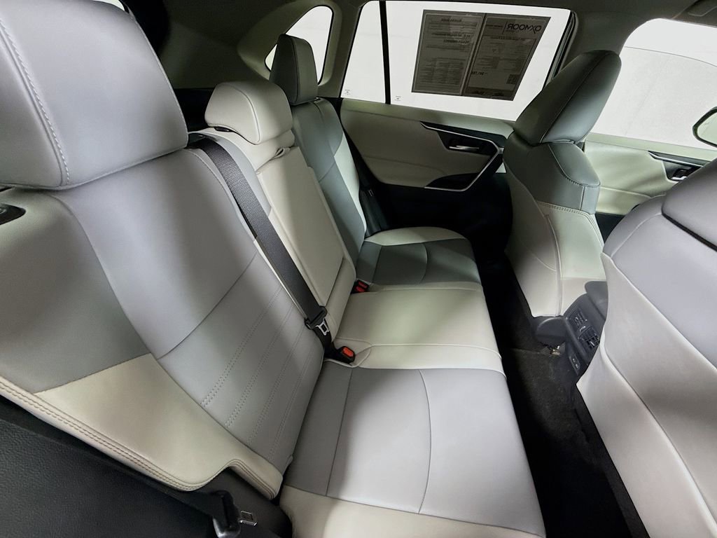 Certified 2025 Toyota RAV4 XLE Premium image 24