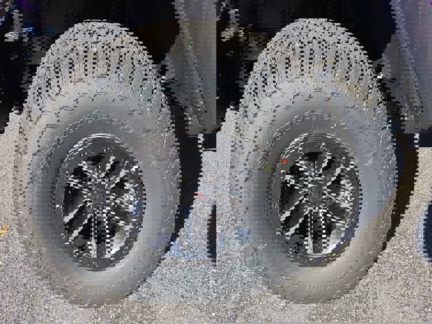 New 2026 Jeep Wrangler Unlimited Rubicon w/ Steel Bumper Group image 28