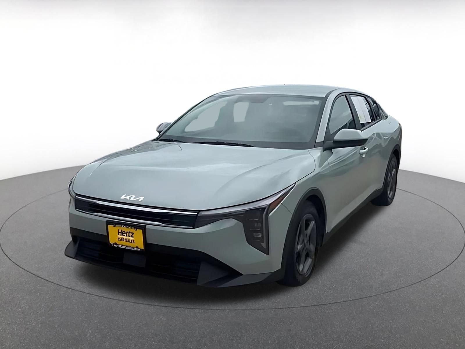 Used 2025 Kia K4 FWD image 8