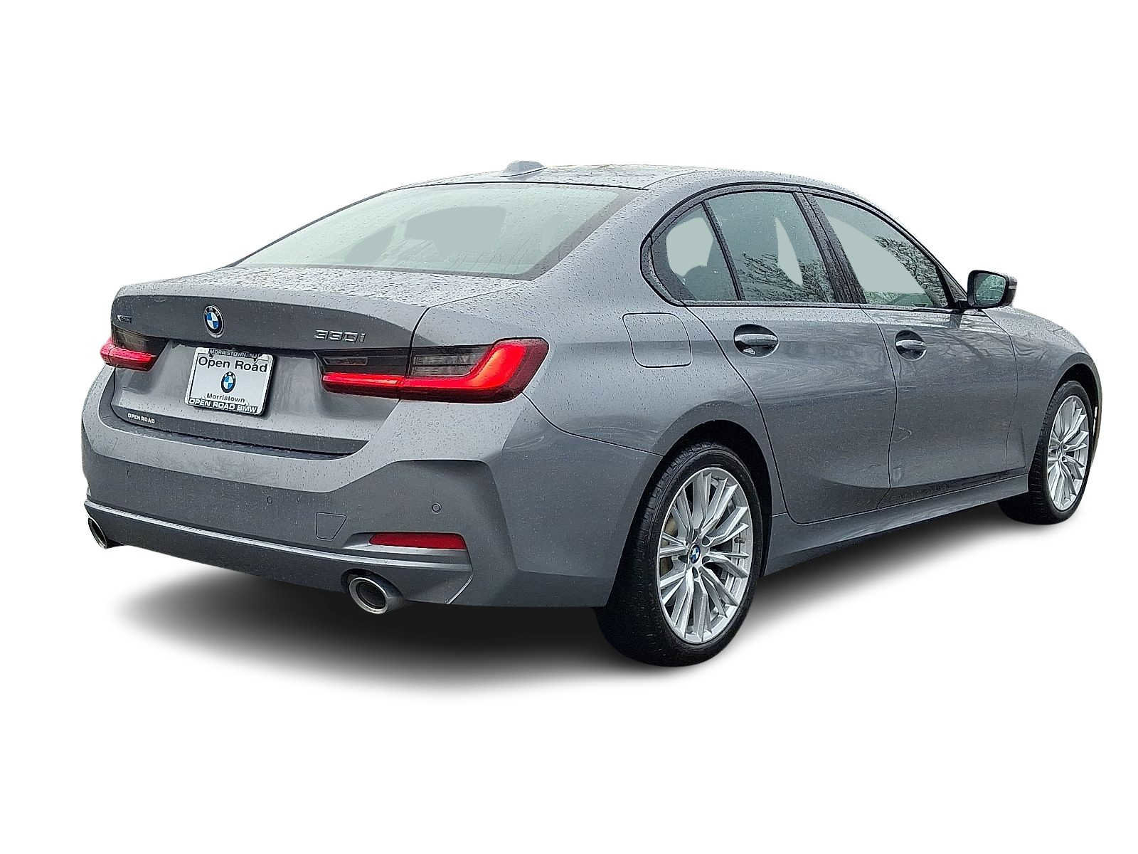 Certified 2023 BMW 330i xDrive Sedan w/ Driving Assistance Package image 6